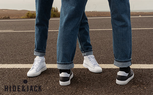 weiße und schwarze Herren Sneaker von Hide & Jack