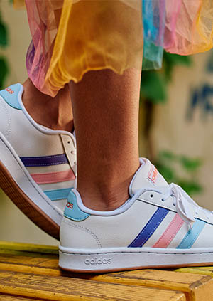 Bunte Sneaker für Damen von Adidas